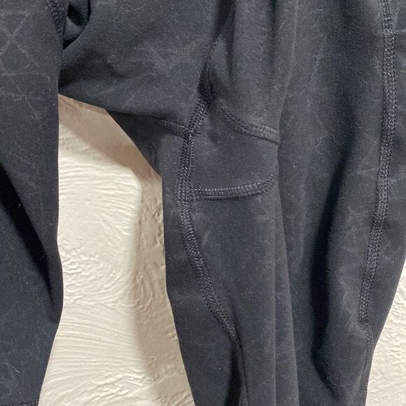 Spyder Cropped Web Leggings Size Large - Picture 6 of 6
